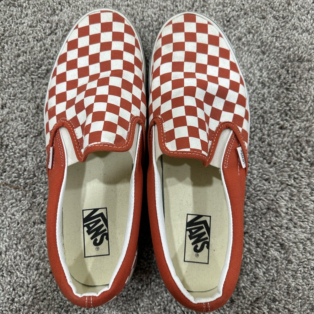 Men’s vans slip on